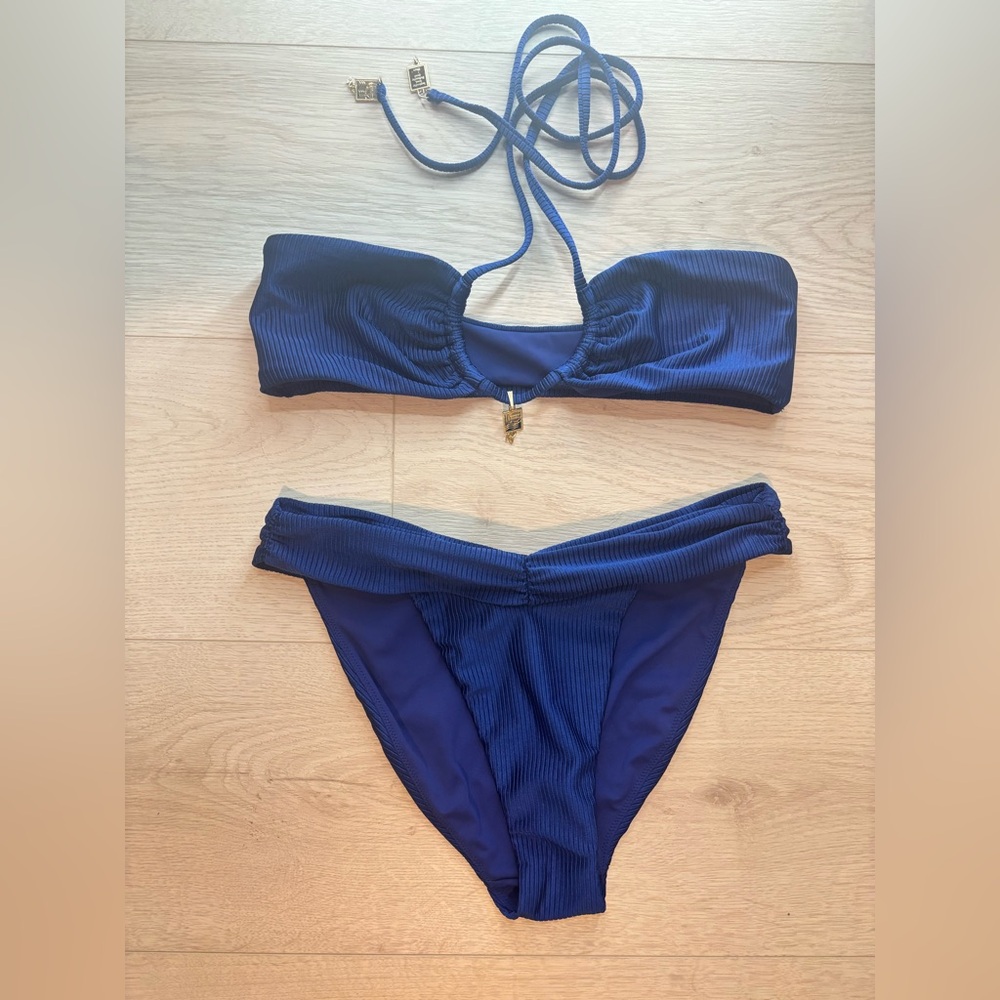 BYDEE BIKINI DE CORAZON SIZE MEDIUM.